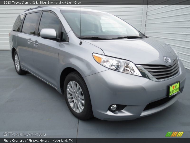 Silver Sky Metallic / Light Gray 2013 Toyota Sienna XLE