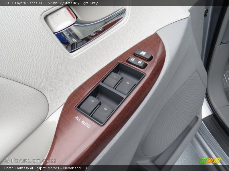 Silver Sky Metallic / Light Gray 2013 Toyota Sienna XLE