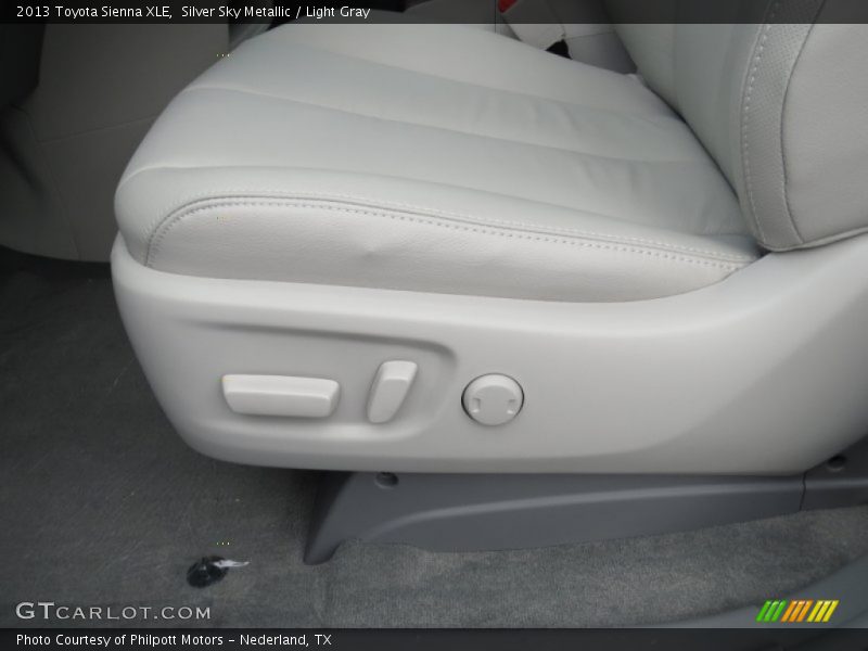 Silver Sky Metallic / Light Gray 2013 Toyota Sienna XLE