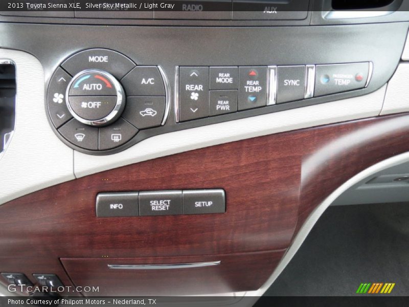 Silver Sky Metallic / Light Gray 2013 Toyota Sienna XLE