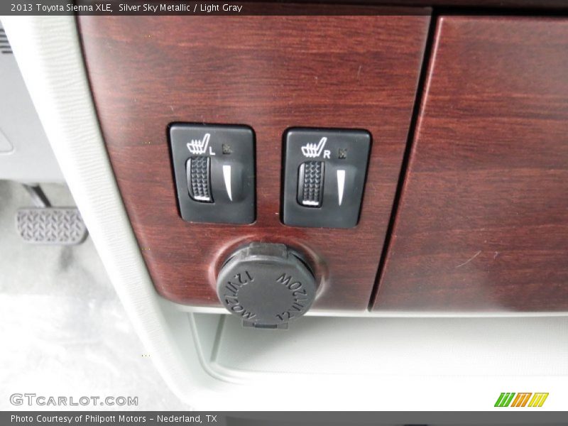 Silver Sky Metallic / Light Gray 2013 Toyota Sienna XLE