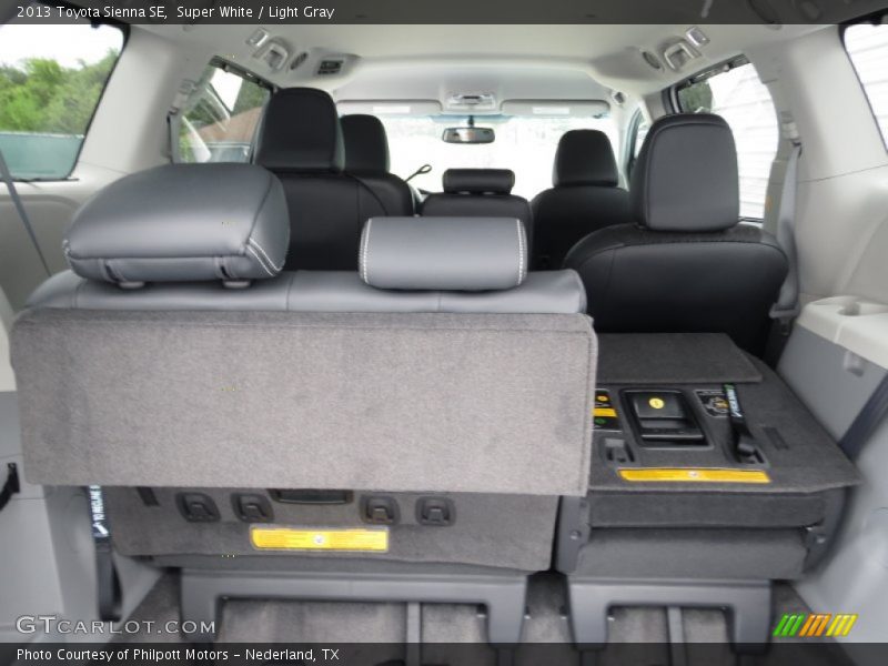 Super White / Light Gray 2013 Toyota Sienna SE
