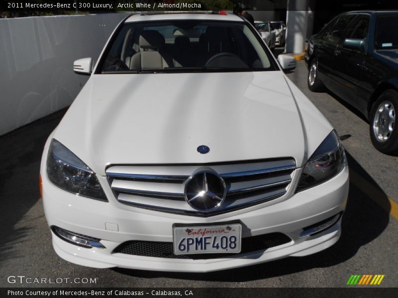 Arctic White / Almond/Mocha 2011 Mercedes-Benz C 300 Luxury