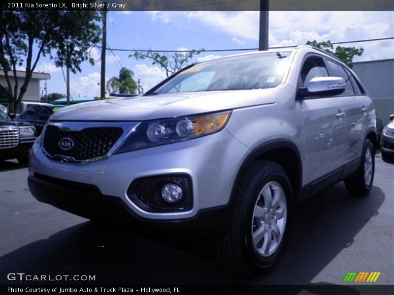 Bright Silver / Gray 2011 Kia Sorento LX