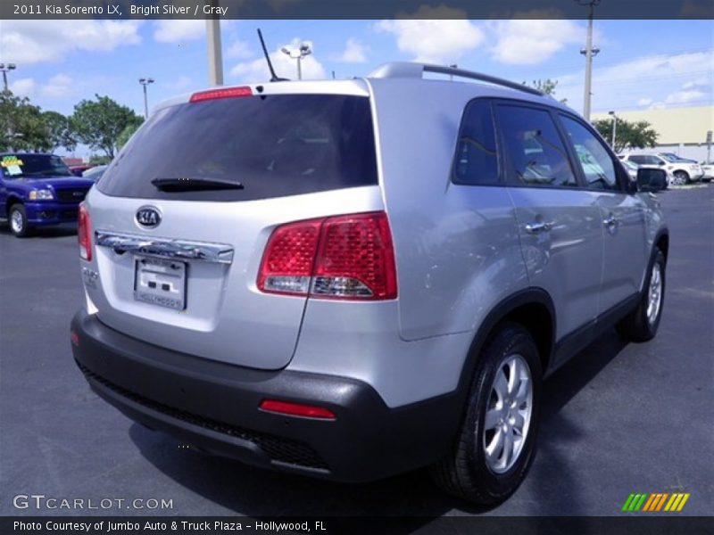 Bright Silver / Gray 2011 Kia Sorento LX