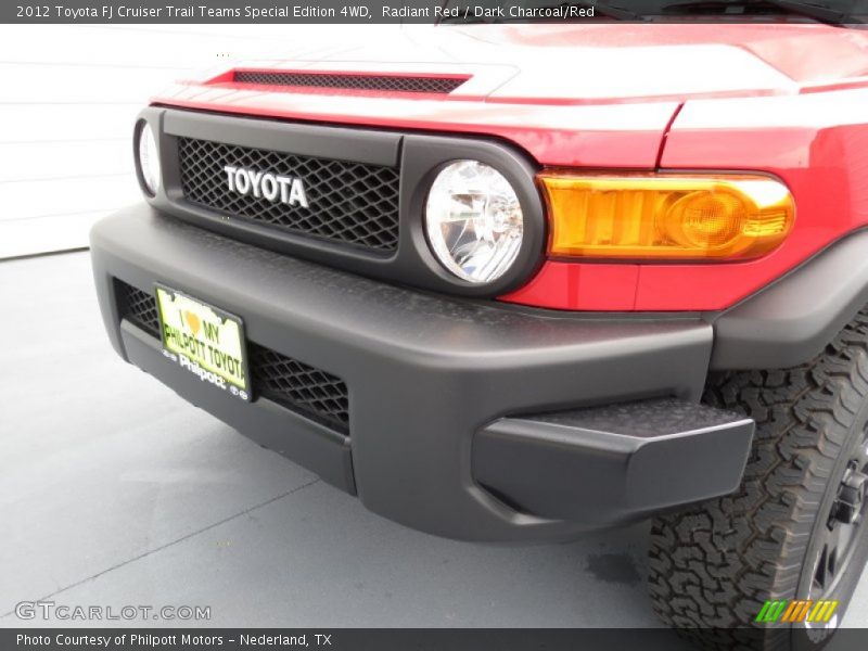 Radiant Red / Dark Charcoal/Red 2012 Toyota FJ Cruiser Trail Teams Special Edition 4WD
