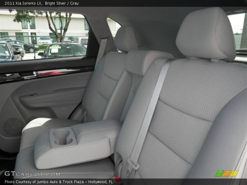 Bright Silver / Gray 2011 Kia Sorento LX