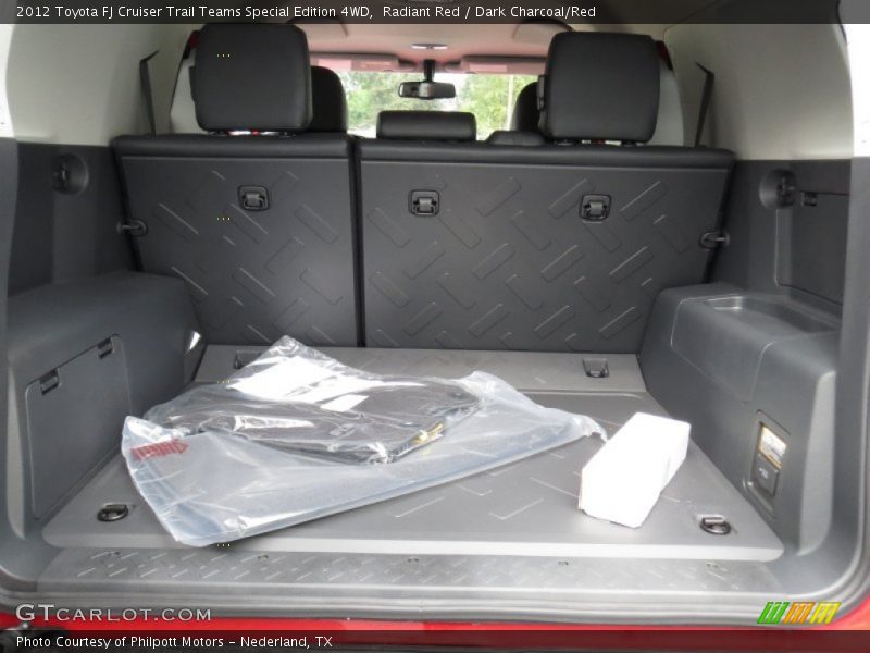  2012 FJ Cruiser Trail Teams Special Edition 4WD Trunk