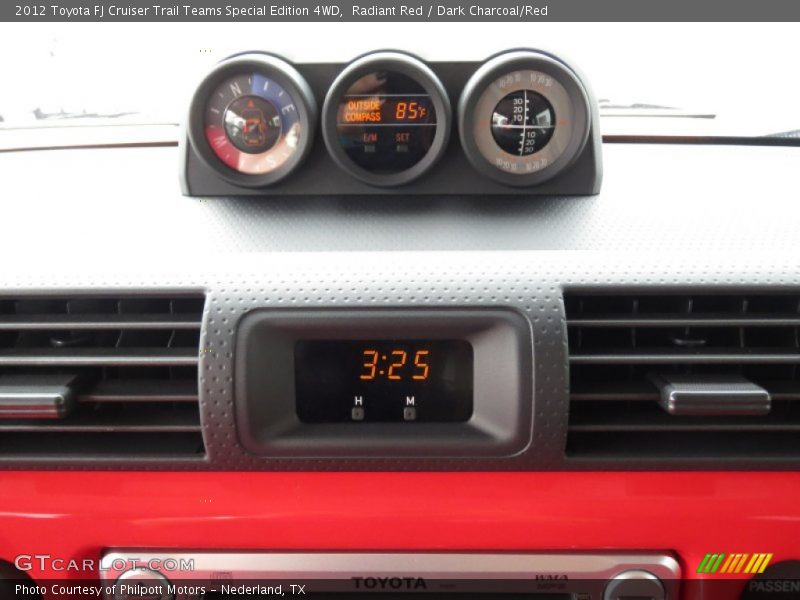  2012 FJ Cruiser Trail Teams Special Edition 4WD Trail Teams Special Edition 4WD Gauges