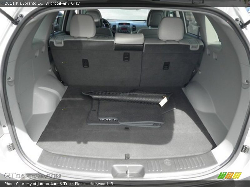 Bright Silver / Gray 2011 Kia Sorento LX