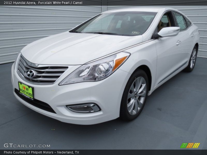 Porcelain White Pearl / Camel 2012 Hyundai Azera