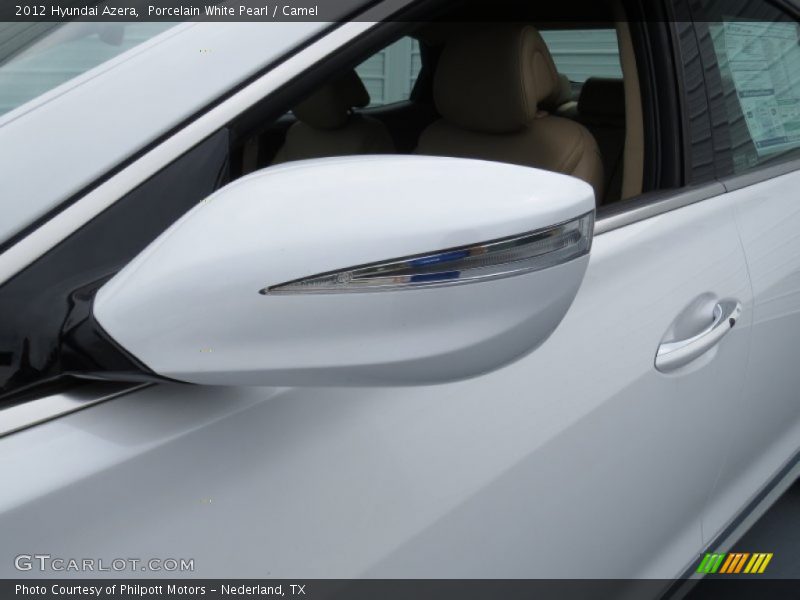 Porcelain White Pearl / Camel 2012 Hyundai Azera