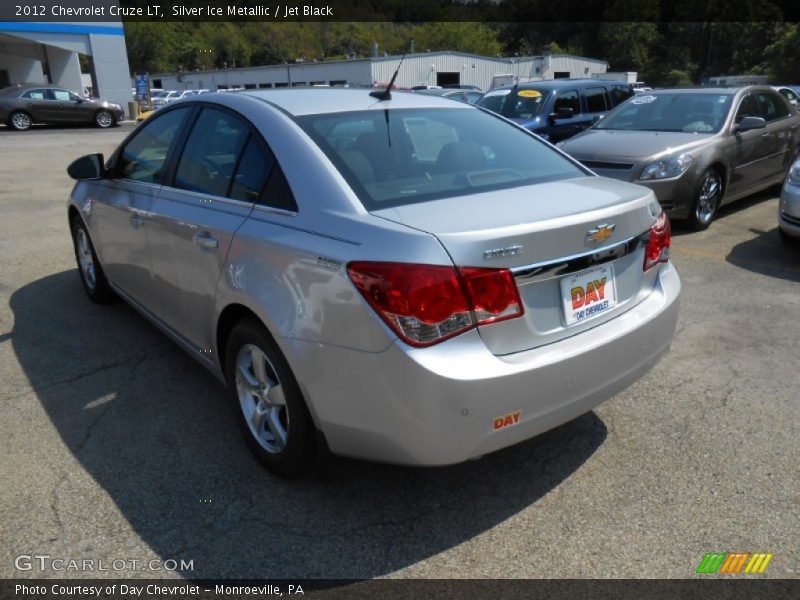 Silver Ice Metallic / Jet Black 2012 Chevrolet Cruze LT