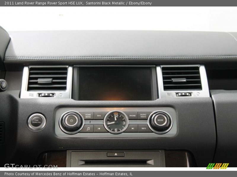 Controls of 2011 Range Rover Sport HSE LUX
