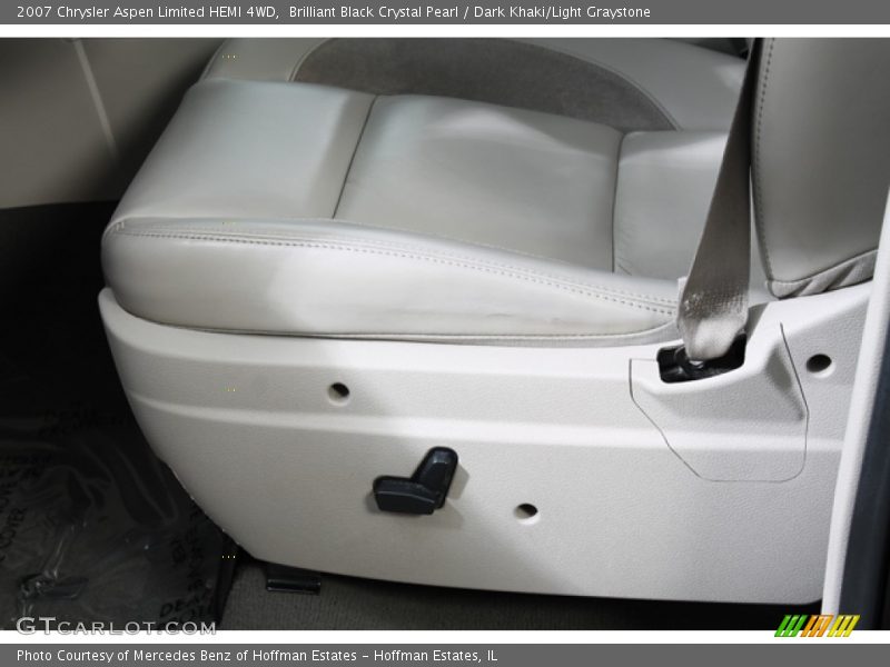 Brilliant Black Crystal Pearl / Dark Khaki/Light Graystone 2007 Chrysler Aspen Limited HEMI 4WD