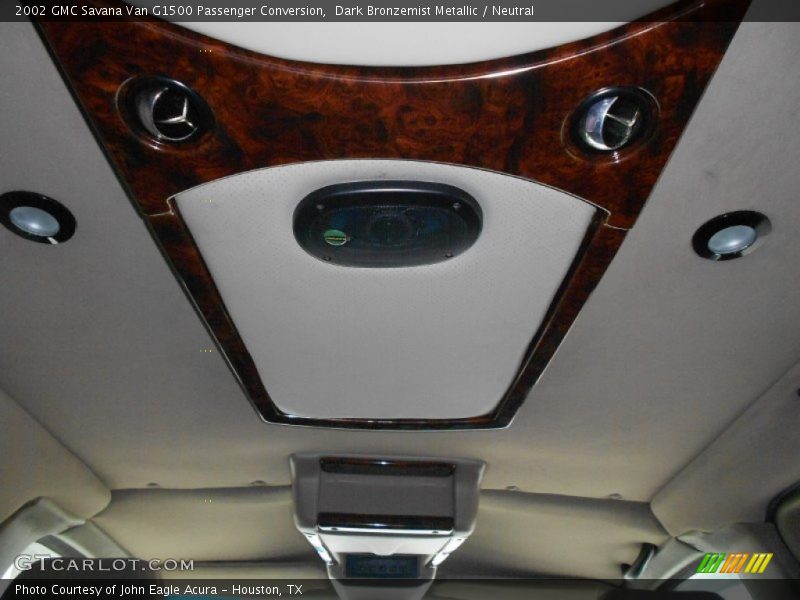Dark Bronzemist Metallic / Neutral 2002 GMC Savana Van G1500 Passenger Conversion