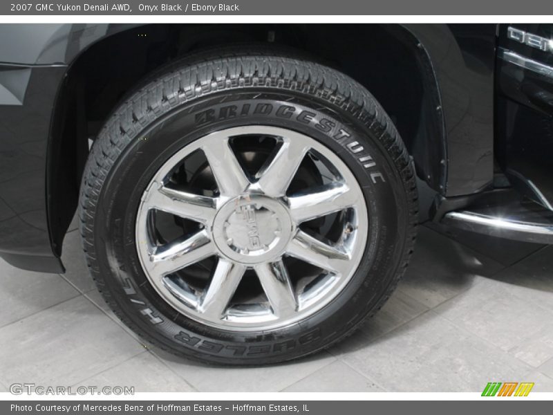 Onyx Black / Ebony Black 2007 GMC Yukon Denali AWD