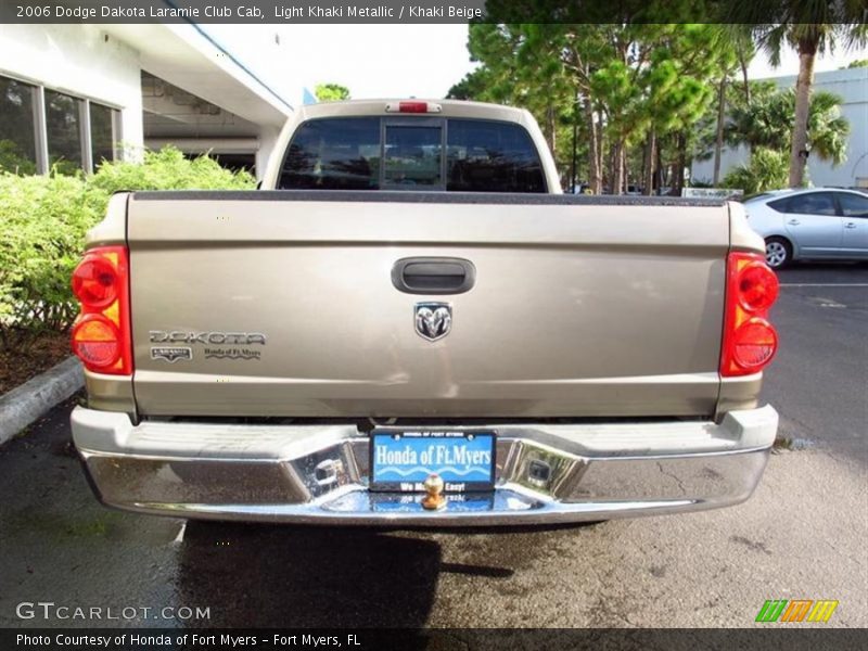 Light Khaki Metallic / Khaki Beige 2006 Dodge Dakota Laramie Club Cab