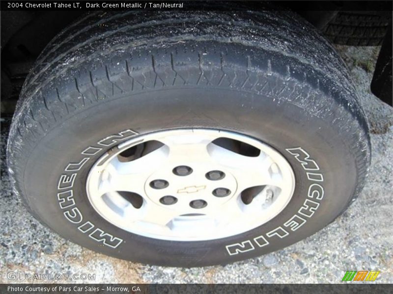 Dark Green Metallic / Tan/Neutral 2004 Chevrolet Tahoe LT
