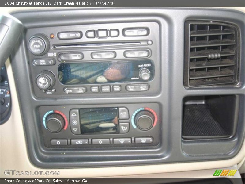 Dark Green Metallic / Tan/Neutral 2004 Chevrolet Tahoe LT