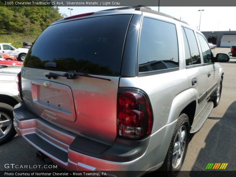 Silverstone Metallic / Light Gray 2005 Chevrolet TrailBlazer LS 4x4