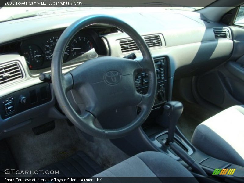 Super White / Gray 2001 Toyota Camry LE