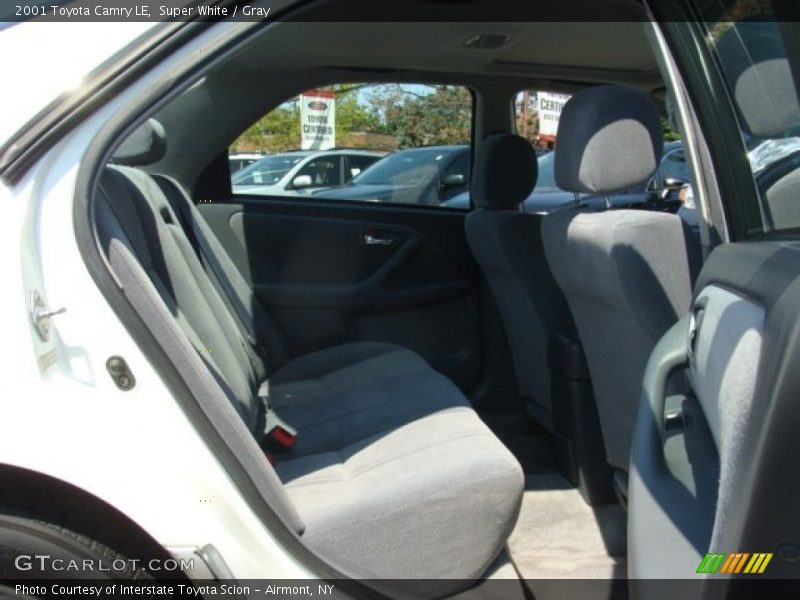 Super White / Gray 2001 Toyota Camry LE