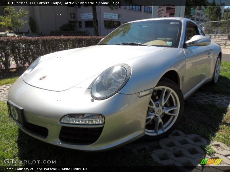 Arctic Silver Metallic / Sand Beige 2011 Porsche 911 Carrera Coupe