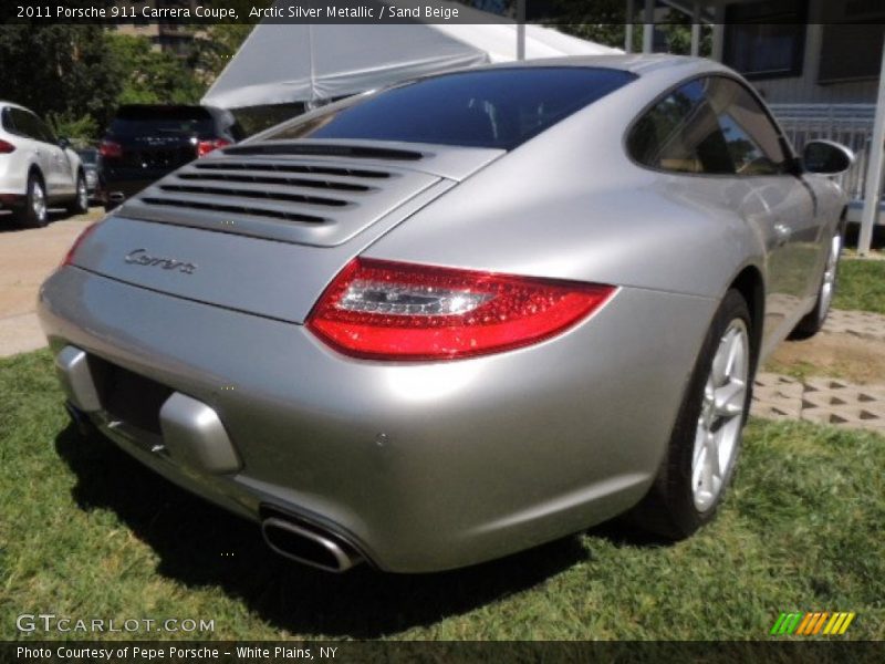 Arctic Silver Metallic / Sand Beige 2011 Porsche 911 Carrera Coupe