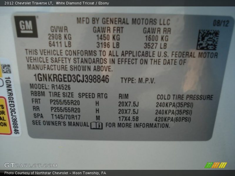 White Diamond Tricoat / Ebony 2012 Chevrolet Traverse LT