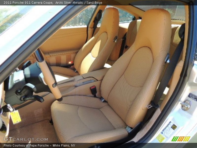 Front Seat of 2011 911 Carrera Coupe