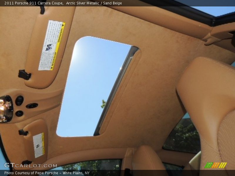 Arctic Silver Metallic / Sand Beige 2011 Porsche 911 Carrera Coupe