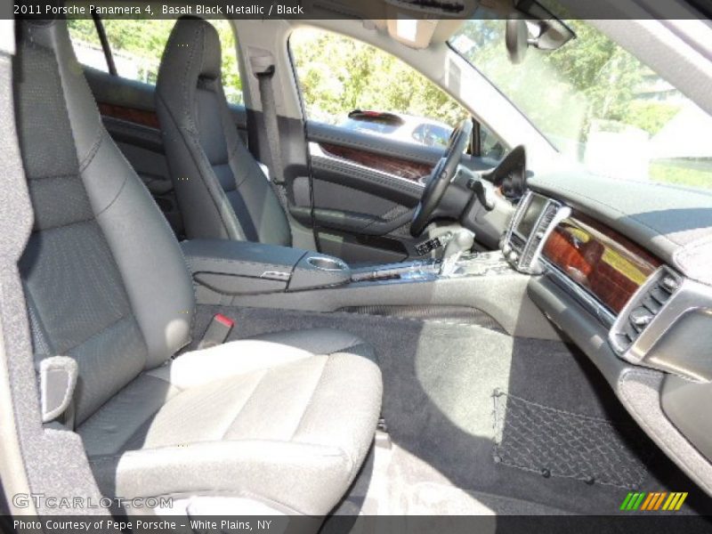 Basalt Black Metallic / Black 2011 Porsche Panamera 4