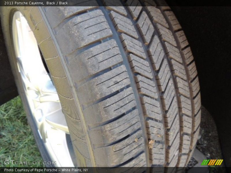 Black / Black 2013 Porsche Cayenne