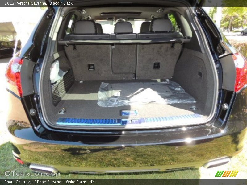 Black / Black 2013 Porsche Cayenne