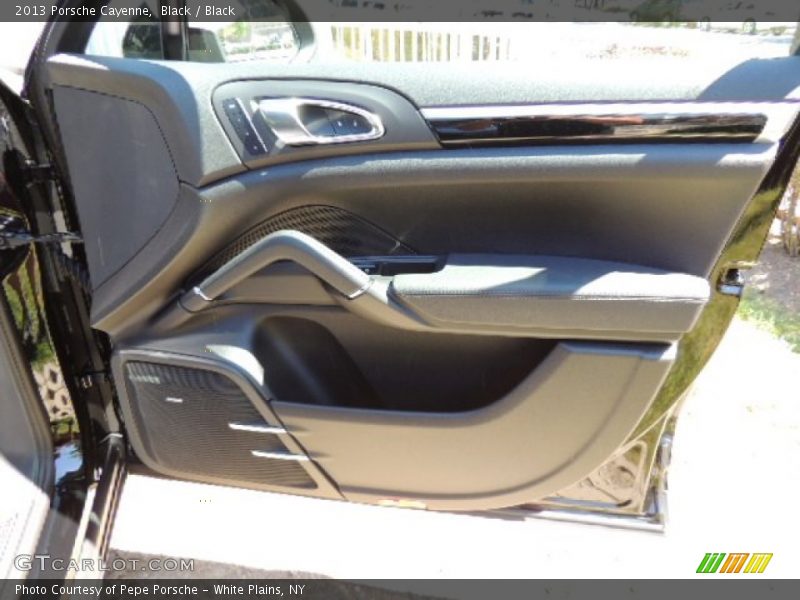 Black / Black 2013 Porsche Cayenne