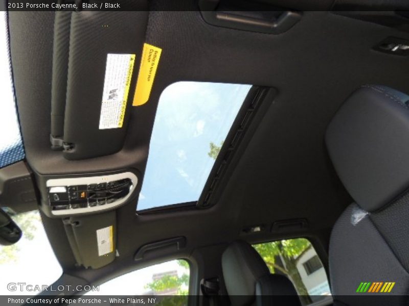 Black / Black 2013 Porsche Cayenne