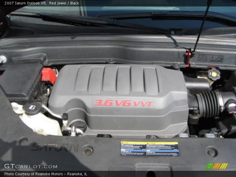 Red Jewel / Black 2007 Saturn Outlook XR