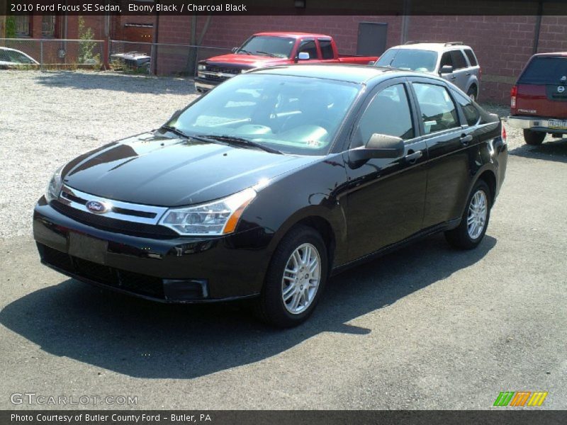 Ebony Black / Charcoal Black 2010 Ford Focus SE Sedan