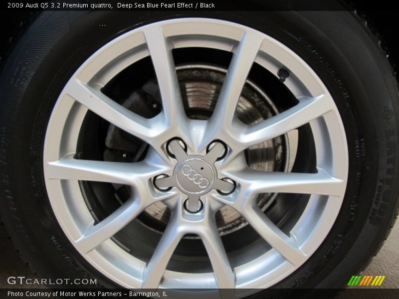 Deep Sea Blue Pearl Effect / Black 2009 Audi Q5 3.2 Premium quattro