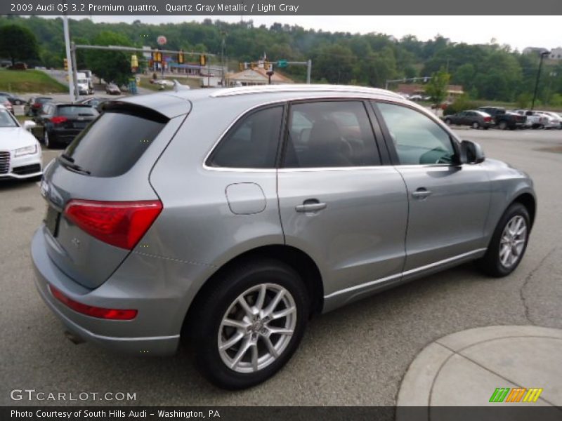 Quartz Gray Metallic / Light Gray 2009 Audi Q5 3.2 Premium quattro