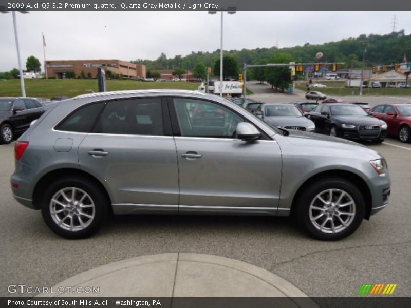 Quartz Gray Metallic / Light Gray 2009 Audi Q5 3.2 Premium quattro