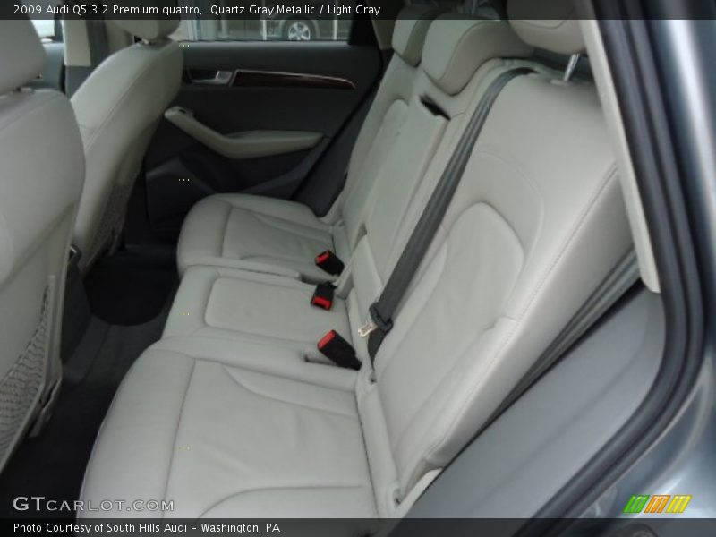 Quartz Gray Metallic / Light Gray 2009 Audi Q5 3.2 Premium quattro