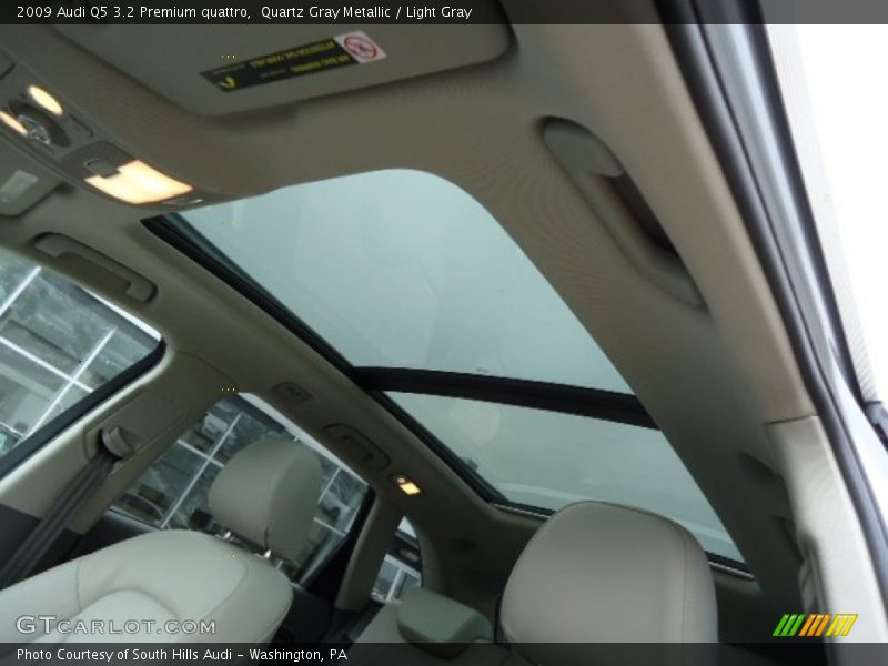 Quartz Gray Metallic / Light Gray 2009 Audi Q5 3.2 Premium quattro