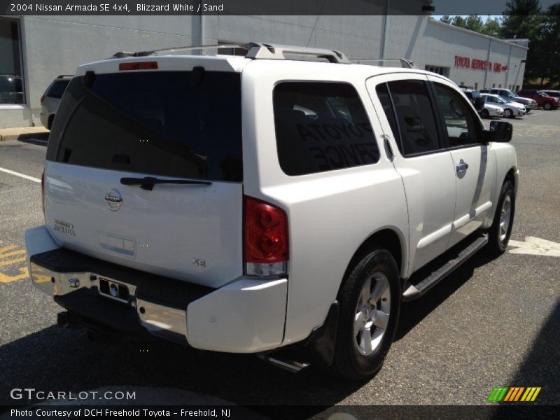 Blizzard White / Sand 2004 Nissan Armada SE 4x4