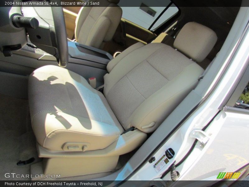 Blizzard White / Sand 2004 Nissan Armada SE 4x4