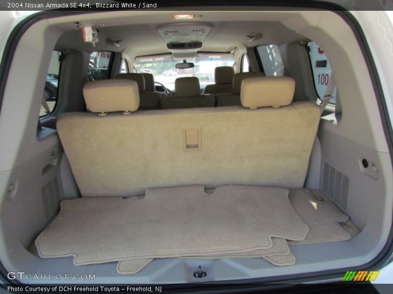 Blizzard White / Sand 2004 Nissan Armada SE 4x4