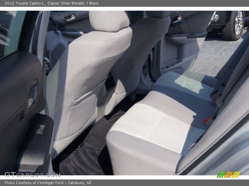Classic Silver Metallic / Black 2012 Toyota Camry L