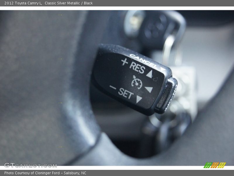 Classic Silver Metallic / Black 2012 Toyota Camry L