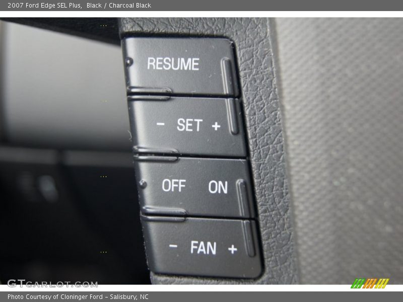 Black / Charcoal Black 2007 Ford Edge SEL Plus